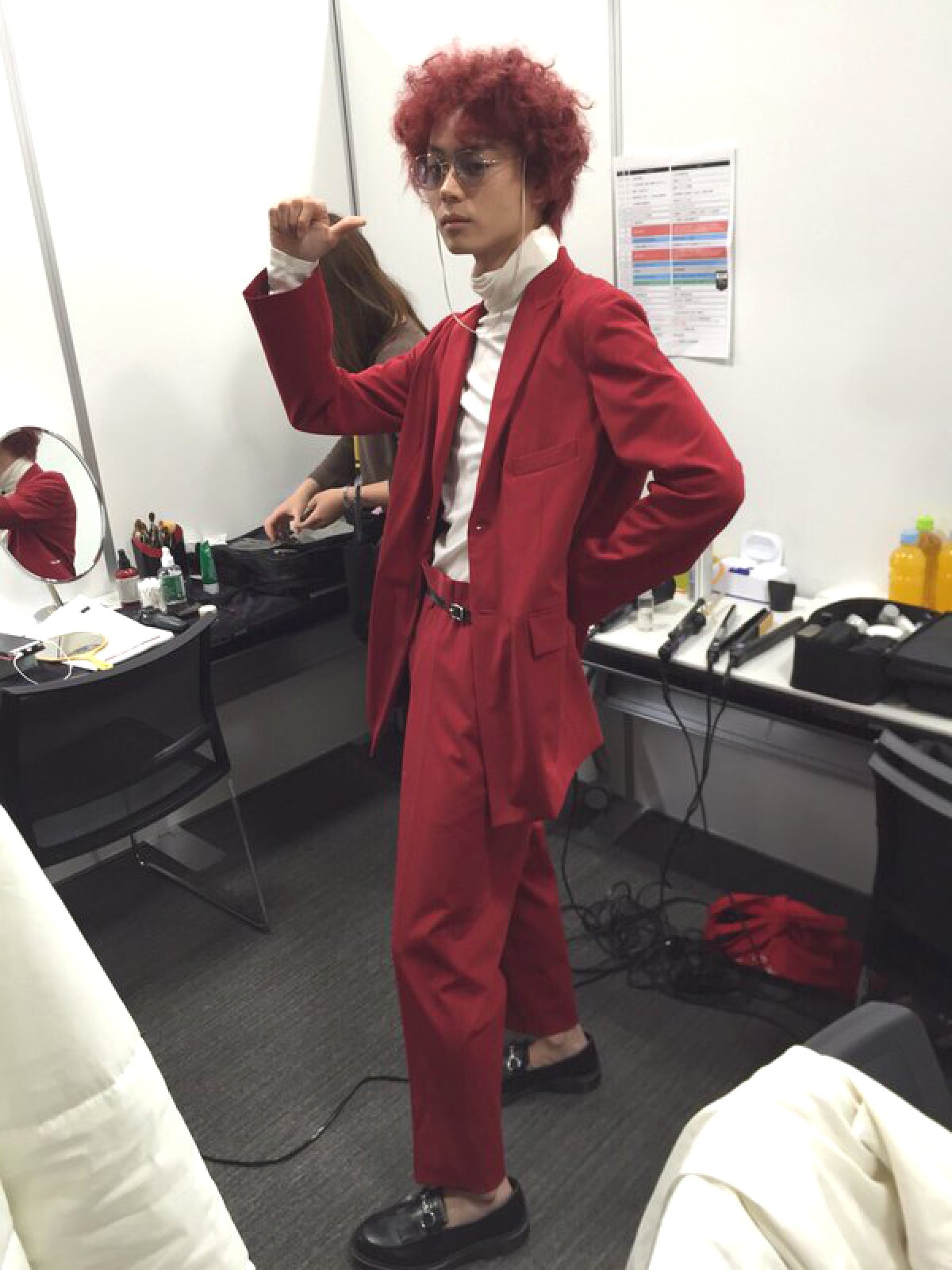 菅田将暉、アニーに変身!