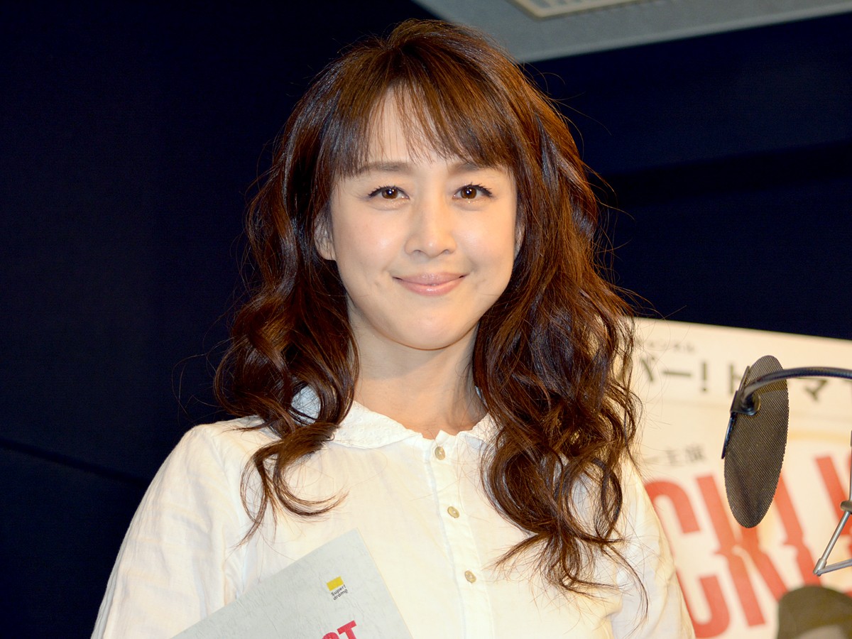 相田翔子、今年一番の“ブラックな出来事”告白に報道陣絶句！「左肩を腱板断裂した」