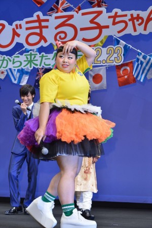 『映画ちびまる子ちゃん イタリアから来た少年』完成披露舞台挨拶に登壇した渡辺直美