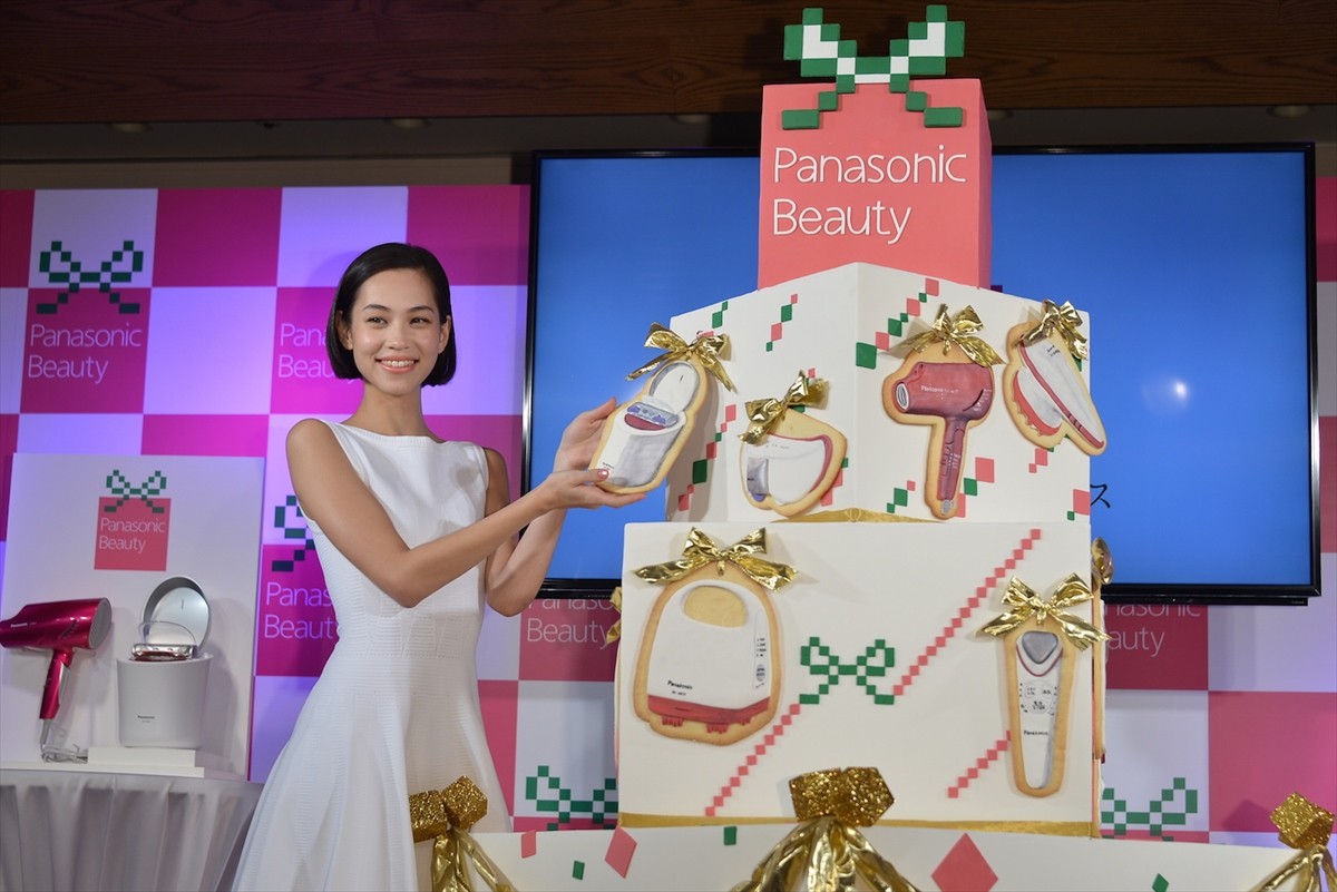 水原希子、クリスマスは中国で仕事　「違う国で過ごすのも楽しみ」