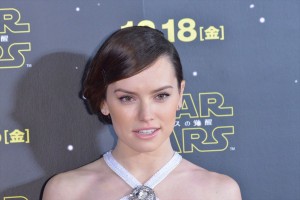 デイジー・リドリー、『スター・ウォーズ／フォースの覚醒』ジャパンプレミアにて
