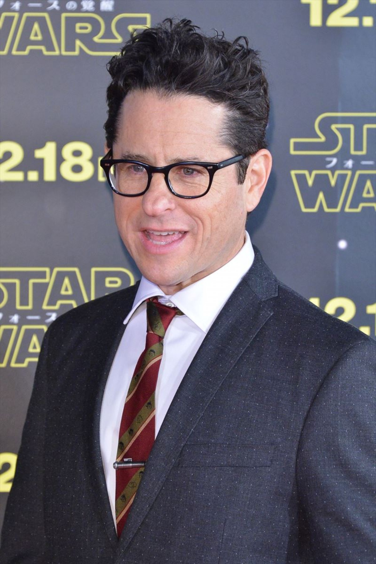 『スター・ウォーズ』ジャパンプレミア開催！ キャスト陣、ライトセーバーでポーズ