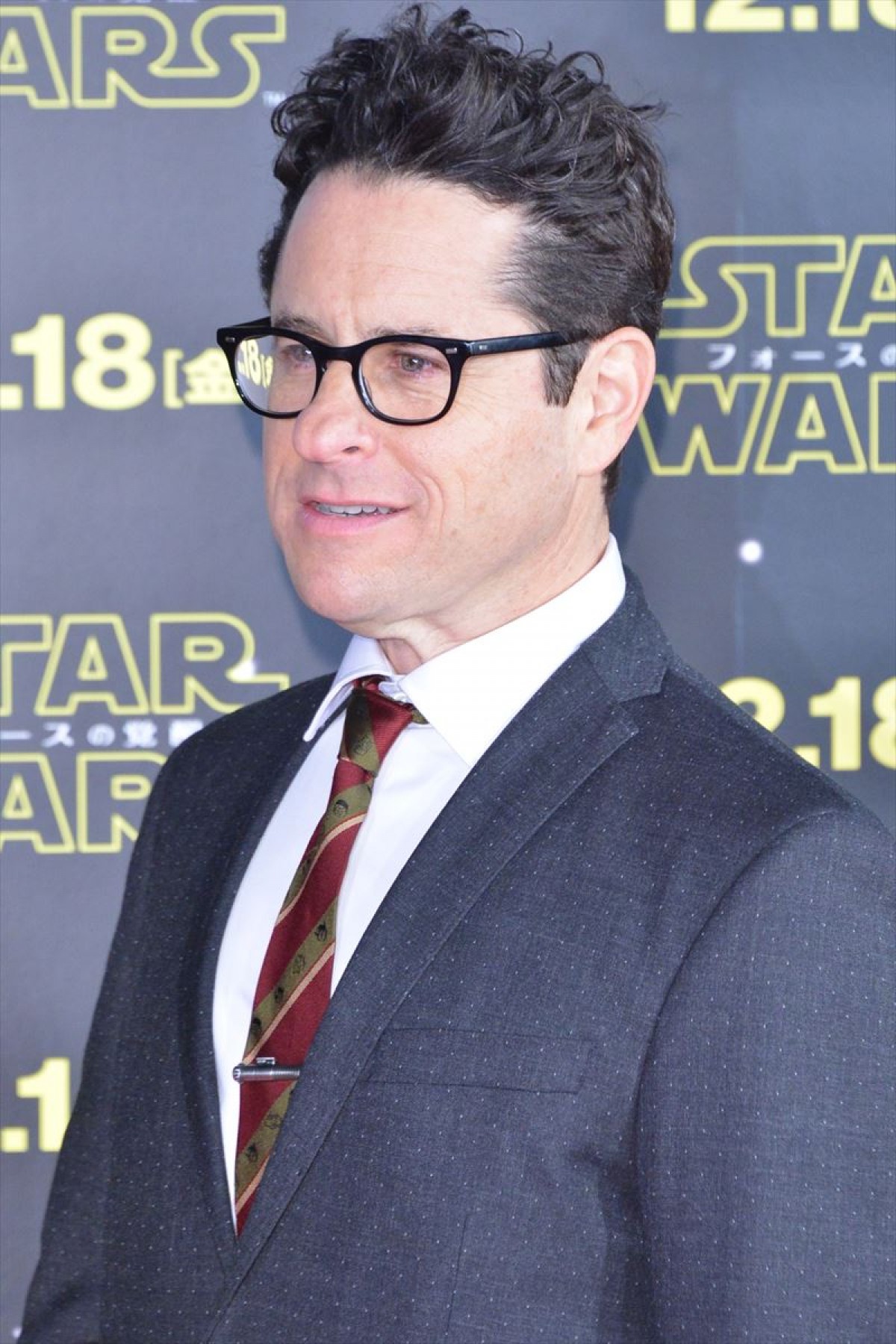 『スター・ウォーズ』ジャパンプレミア開催！ キャスト陣、ライトセーバーでポーズ