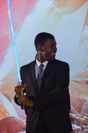 ジョン・ボイエガ、『スター・ウォーズ／フォースの覚醒』ジャパンプレミアにて