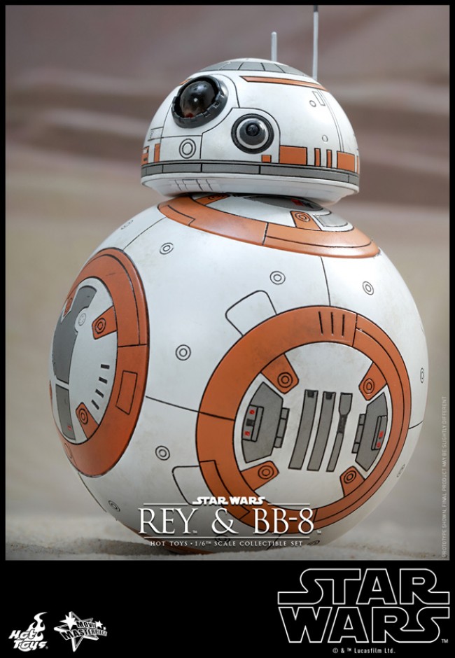 写真）『スター・ウォーズ／フォースの覚醒』ヒロイン・レイ＆BB-8の