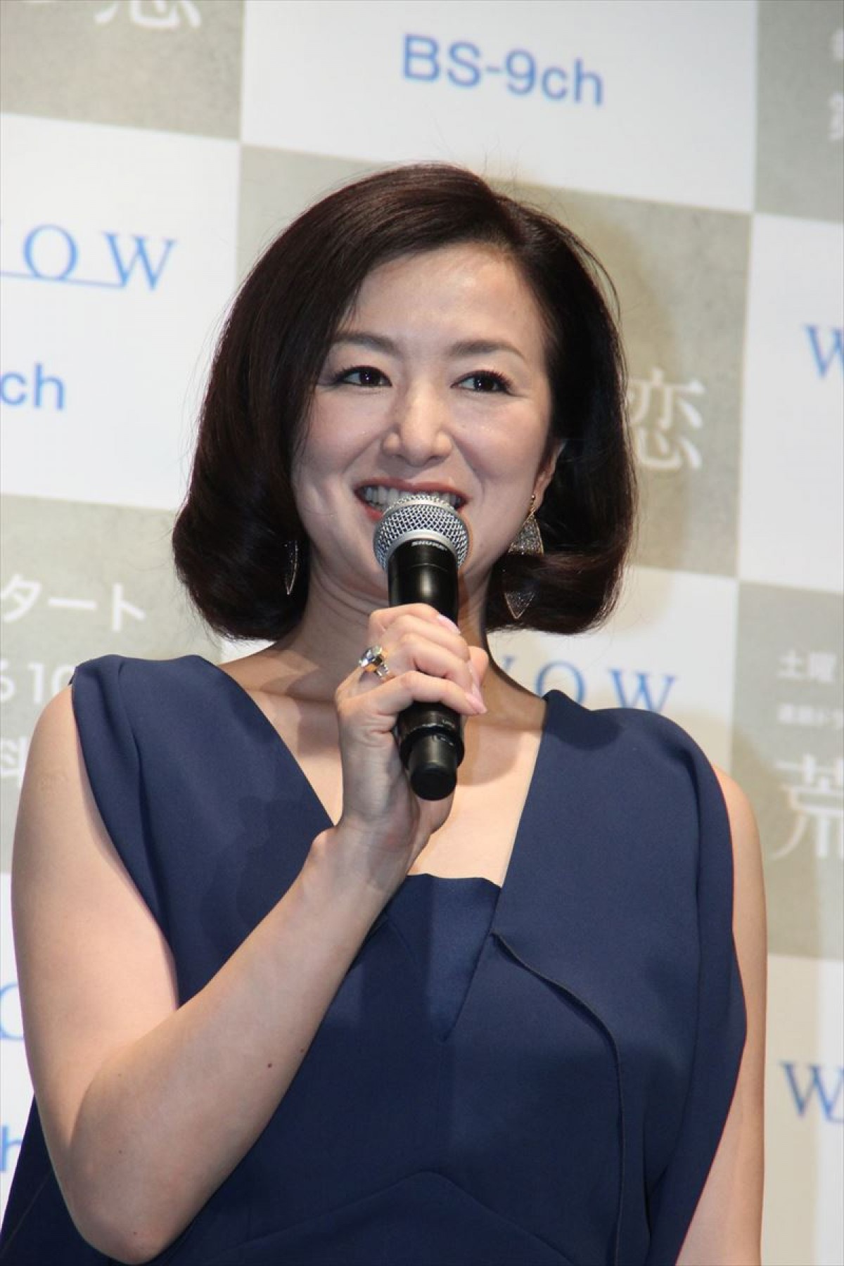 豊川悦司、鈴木京香のオーラは「紅白歌合戦レベル」と絶賛