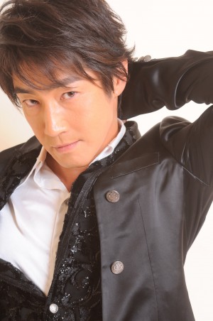 『テニスの王子様』柳生比呂士役の津田英佑