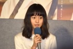 NHK BSプレミアムドラマ『鴨川食堂』試写会後会見に出席した忽那汐里