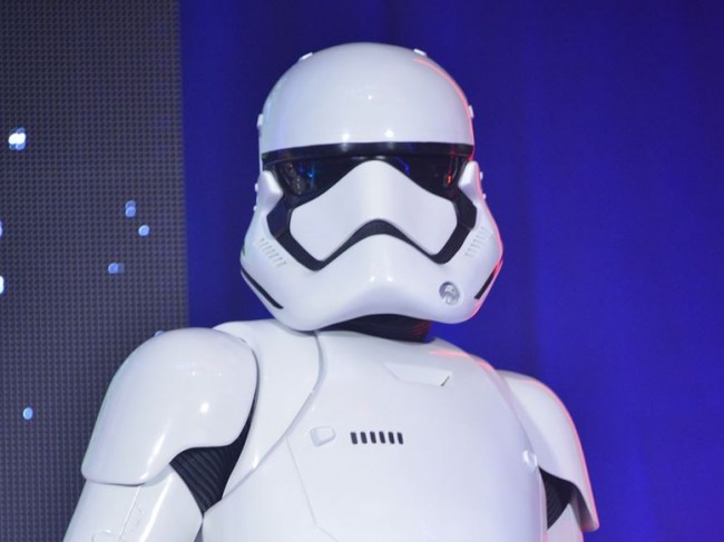 芸能人も『スター・ウォーズ/フォースの覚醒』に熱狂!?