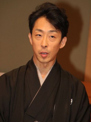 ドラマ『赤めだか』完成披露舞台挨拶に登壇した北村有起哉