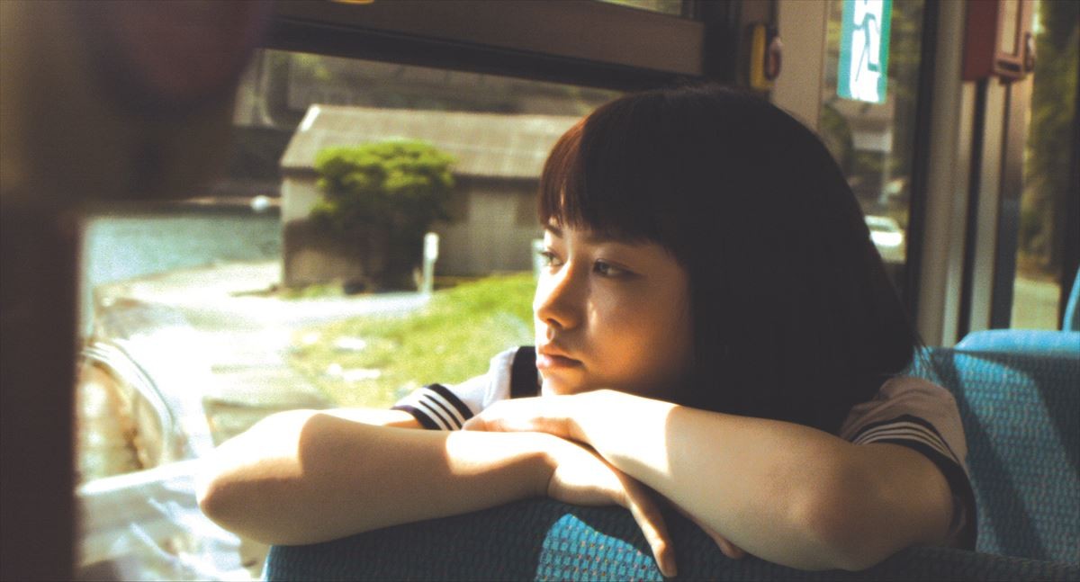 山本舞香、猛特訓の合唱シーン公開　映画『桜ノ雨』特報解禁
