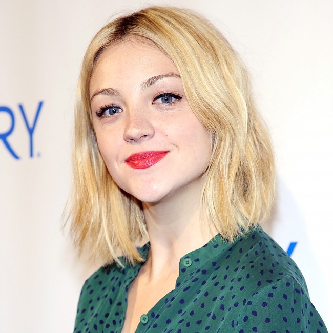 プロフィール用　アビー・エリオット、Abby Elliott