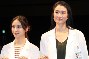 『フラジャイル』完成披露試写会の様子