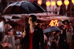 小栗旬『テラフォーマーズ』怪しすぎる“本多晃”姿を解禁　原作にはない装いに注目