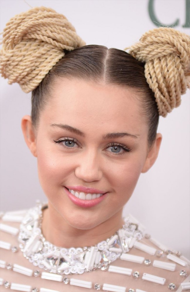 マイリー・サイラス　Miley Cyrus