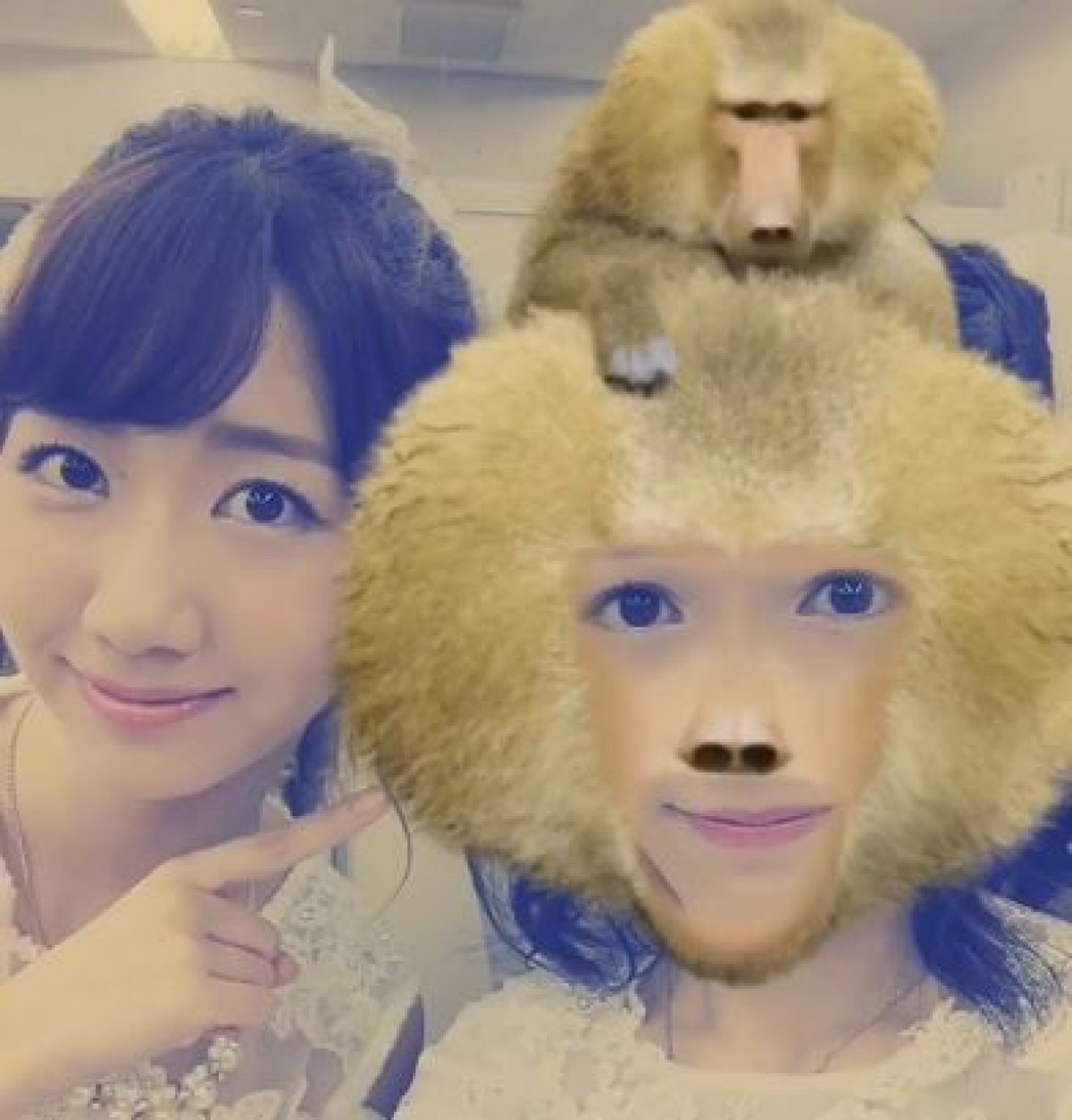 ゆきりん&まゆゆの異様なツーショット