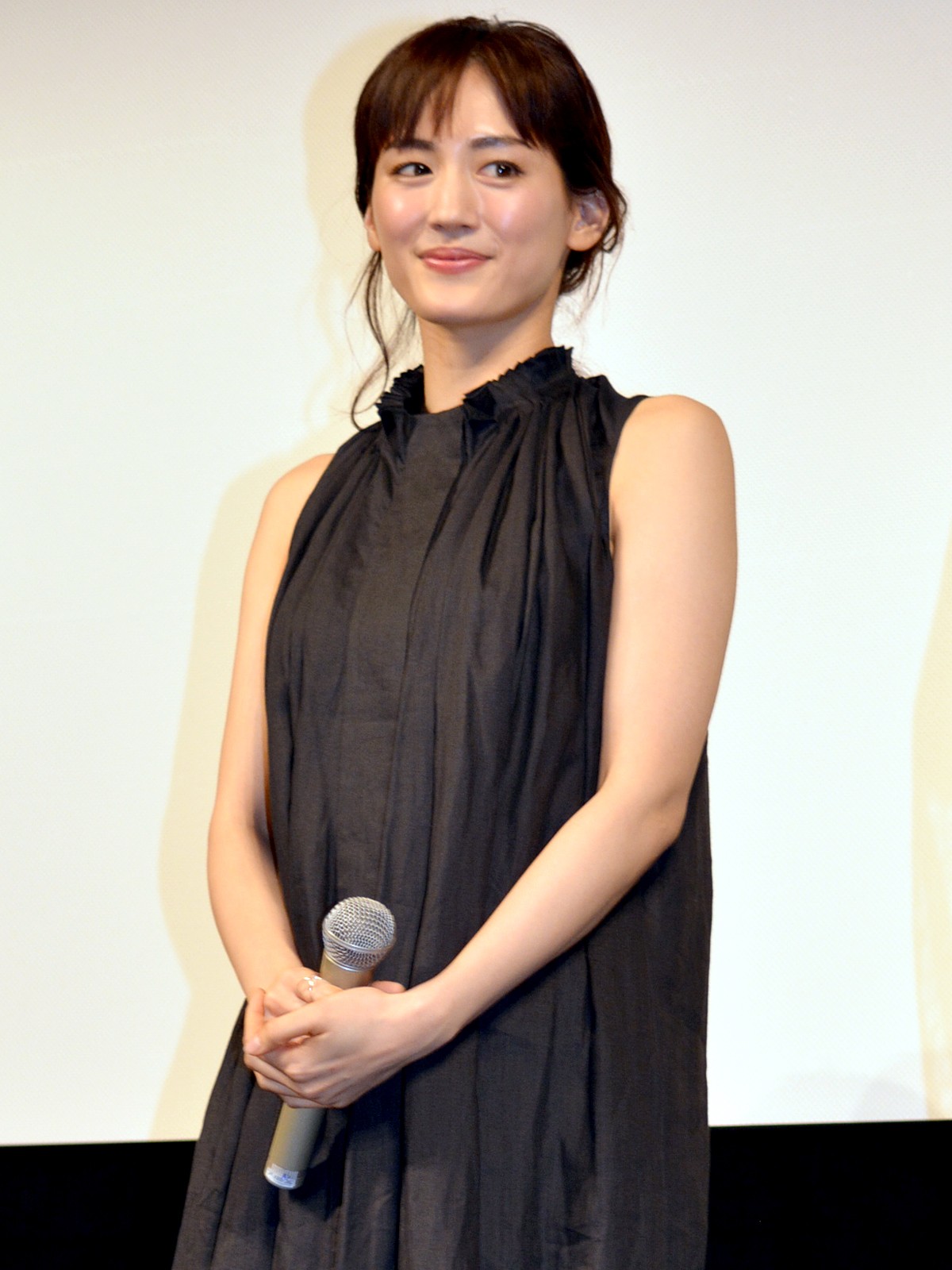 綾瀬はるか＆水川あさみ、三浦春馬の怪しい行動を暴露「やらしいんですよね」