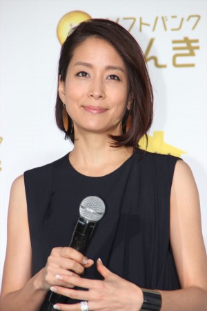ソフトバンク新サービスに関する記者発表会に登場した内田恭子