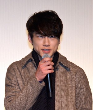 『いつかこの恋を思い出してきっと泣いてしまう』第1話完成披露試写会＆舞台挨拶に出席した坂口健太郎