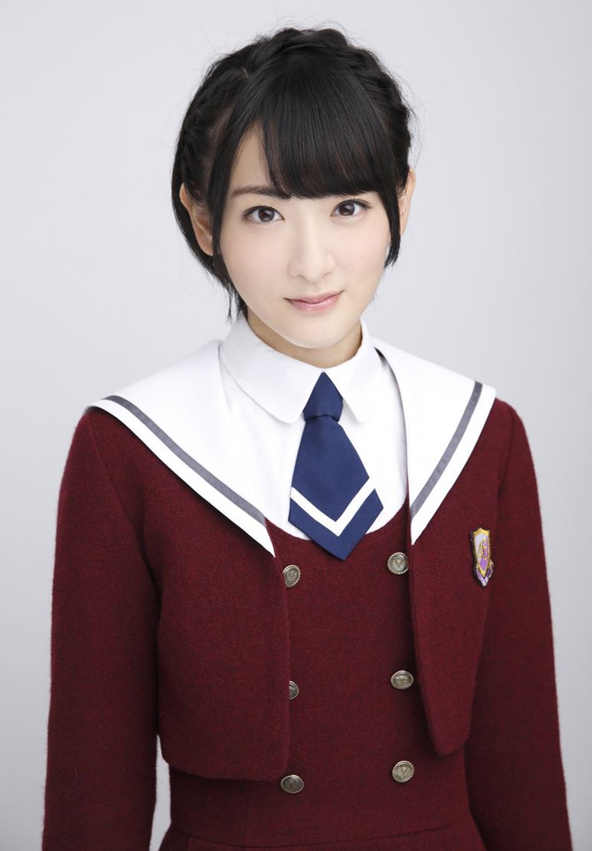 生駒里奈、「白戸家」シリーズで小悪魔な子犬役に挑戦!
