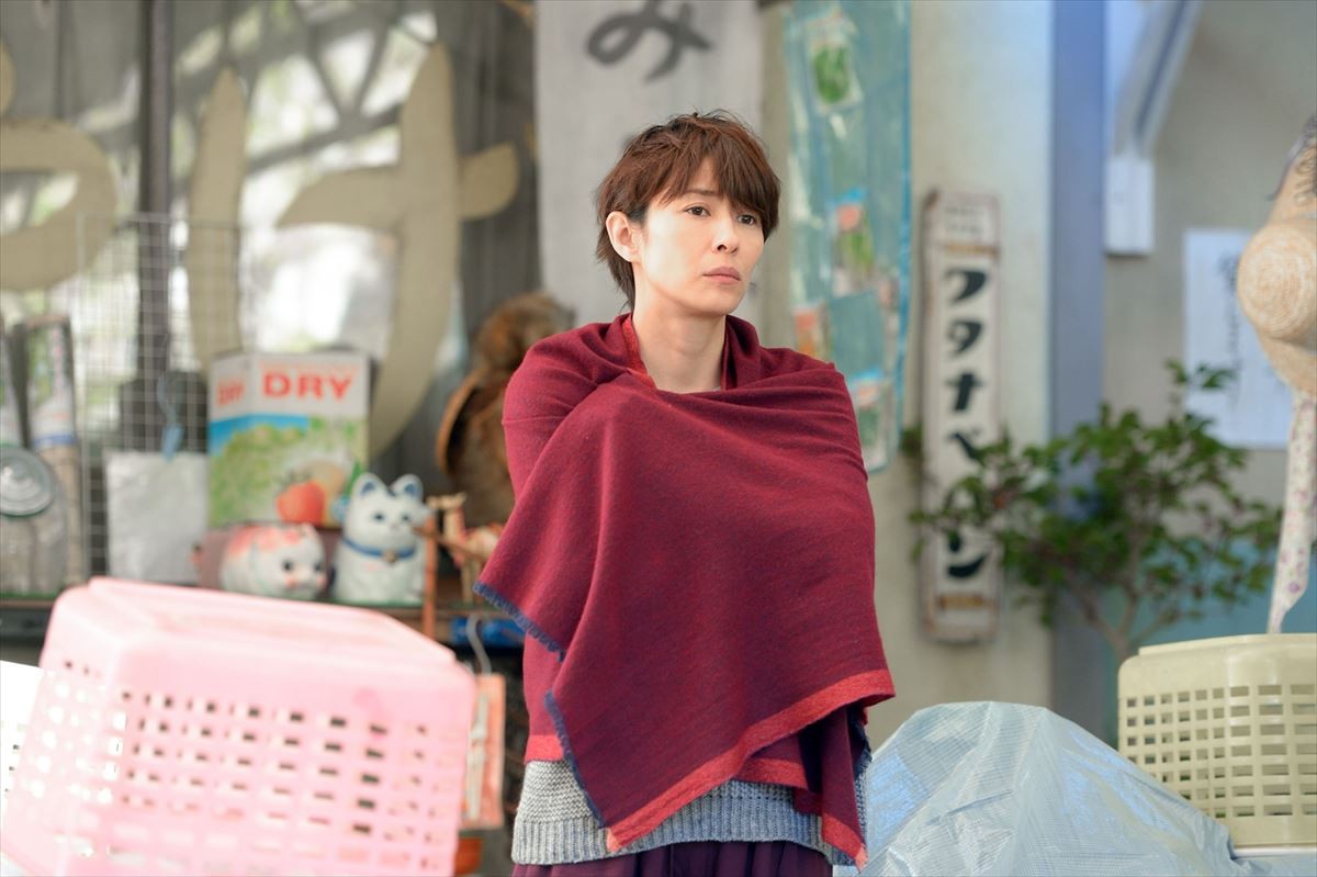 水野美紀、仲里依紗と “取っ組み合い” も　激しい共演にストレス発散