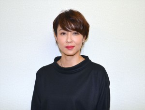 NHKドラマ『逃げる女』主演の水野美紀