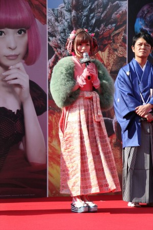 「ユニバーサル・クールジャパン」オープニングセレモニーに出席したきゃりーぱみゅぱみゅ