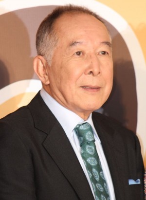 映画『家族はつらいよ』完成報告会見に登壇した橋爪功