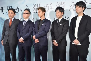 『世界から猫が消えたなら』完成報告会見に出席した市川南、春名慶、佐藤健、永井聡監督、川村元気