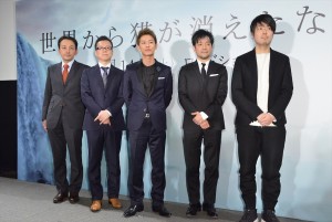 『世界から猫が消えたなら』完成報告会見に出席した市川南、春名慶、佐藤健、永井聡監督、川村元気