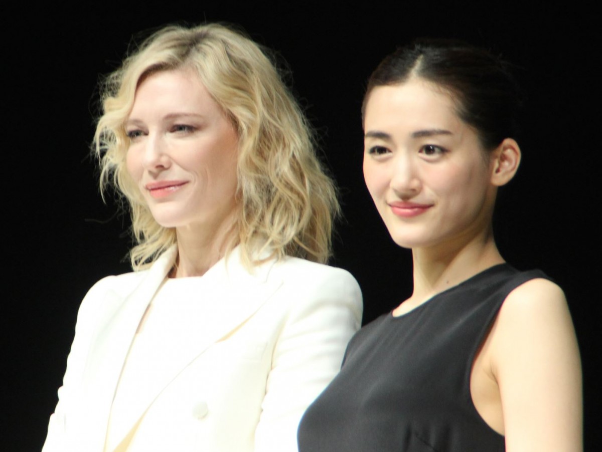 綾瀬はるか、ケイト・ブランシェットとの再会に喜ぶ「ますます大好き」