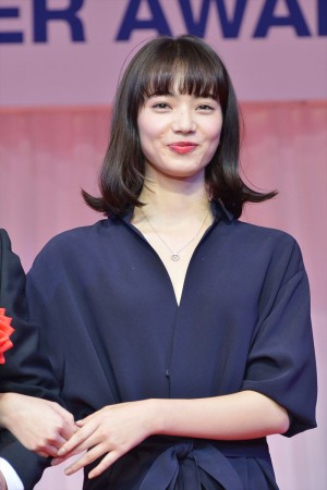 小松菜奈、「第27回日本ジュエリー ベスト ドレッサー賞」表彰式にて