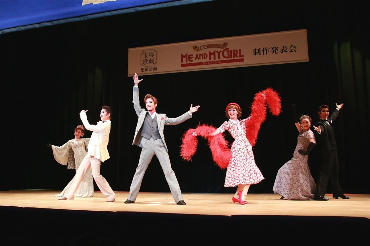 宝塚花組・明日海りお、 “理想的で温かい”主人公に「出会えて幸せ」