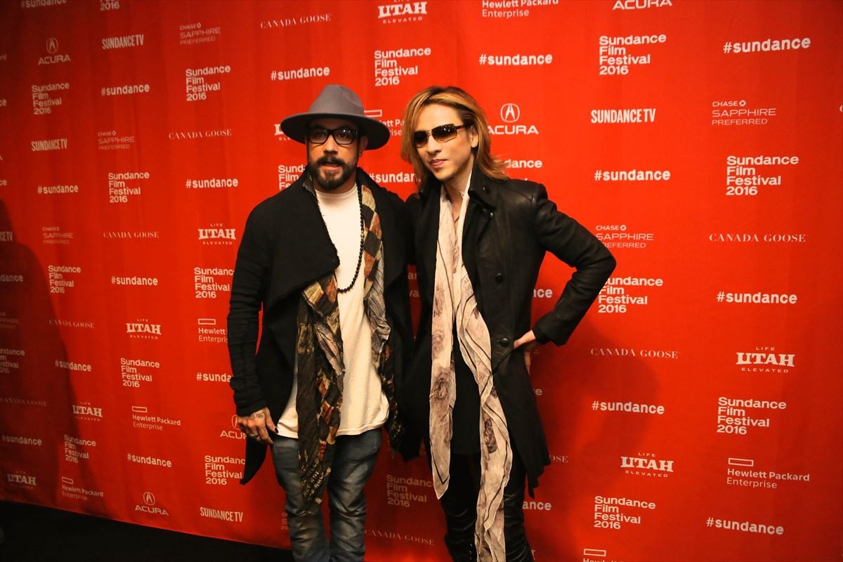 YOSHIKI、米サンダンス映画祭で演奏　会場はスタンディング・オベーション