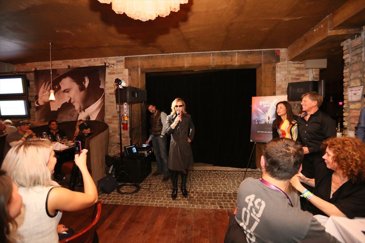 YOSHIKI、米サンダンス映画祭で演奏　会場はスタンディング・オベーション