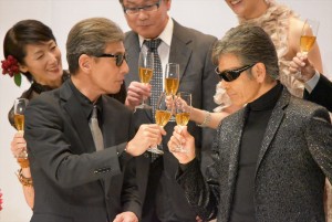 『さらば あぶない刑事』初日舞台挨拶に登壇した舘ひろしと柴田恭兵