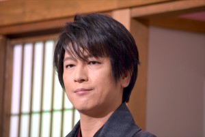 及川光博、『スミカスミレ　45歳若返った女』会見に出席