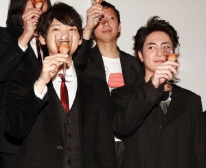 映画『ライチ☆光クラブ』舞台挨拶に登壇した古川雄輝、間宮祥太朗