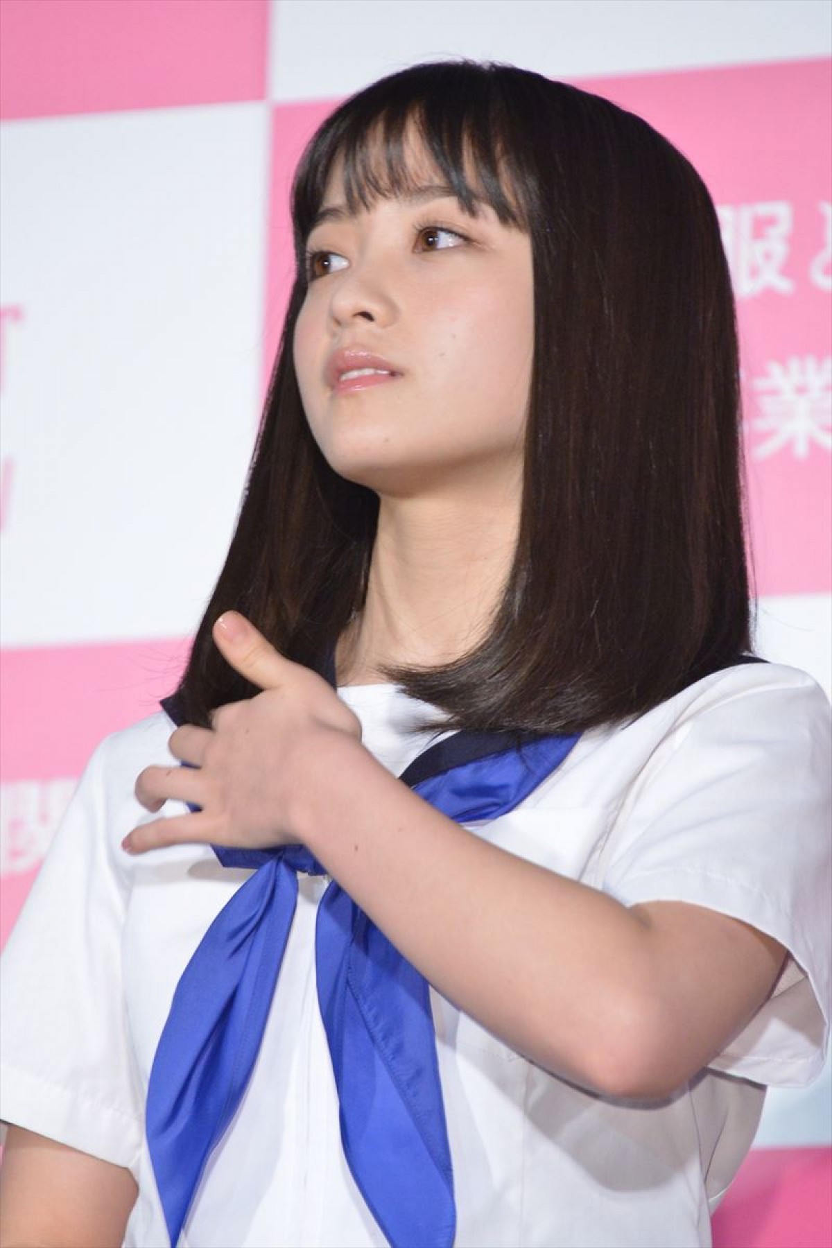 橋本環奈、17歳の誕生日に武田鉄矢から“贈る言葉”　「一生私の先生」
