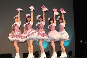 ドラマ『武道館』舞台挨拶の様子