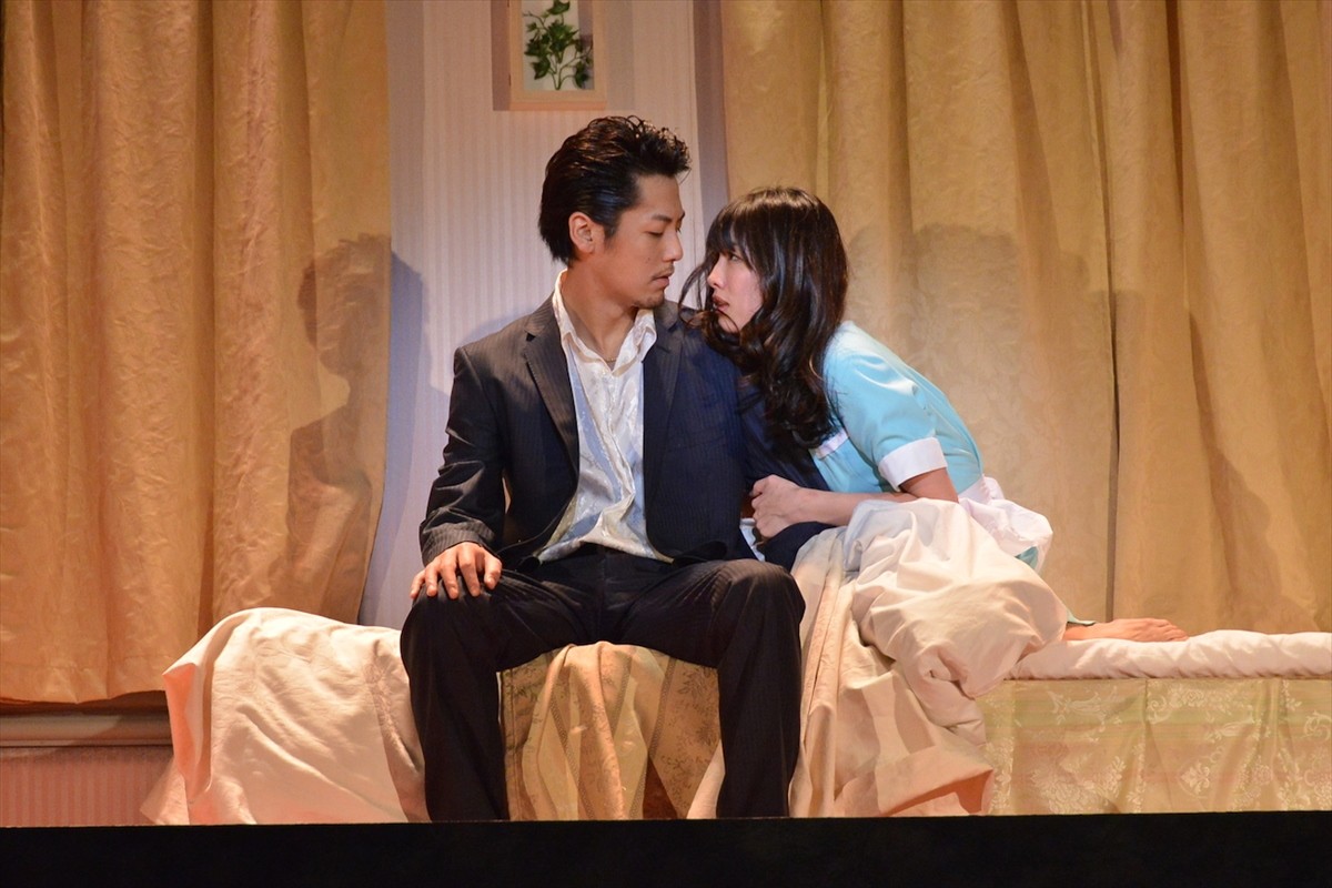 今野杏南、お色気シーンに体当たり演技　舞台『ホテル・カルフォリニア』で新境地