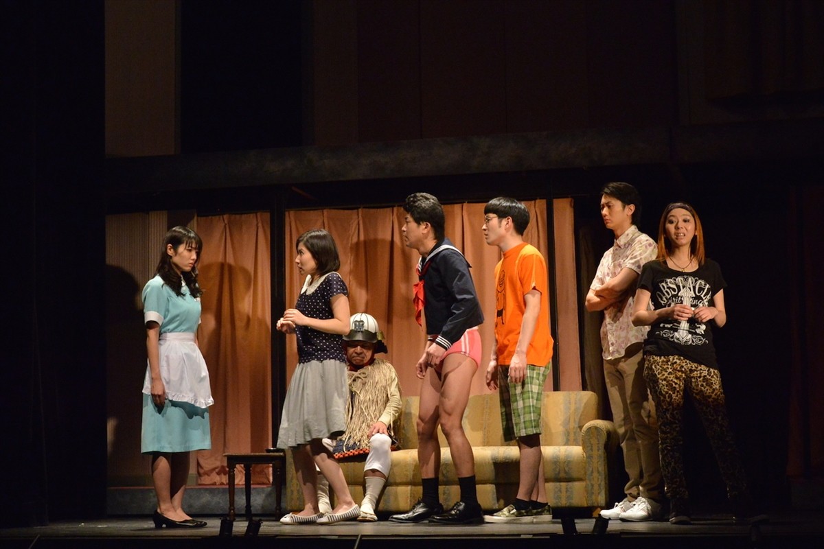 今野杏南、お色気シーンに体当たり演技　舞台『ホテル・カルフォリニア』で新境地