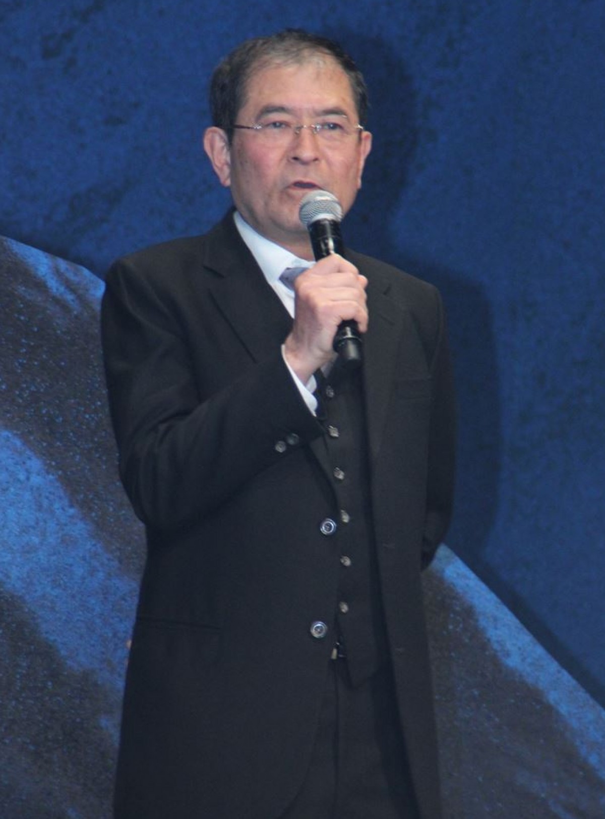 岡田准一、プレッシャーで“ズル”を告白「お詫びさせていただきます」