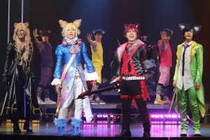 『SHOW BY ROCK!! MUSICAL～唱え家畜共ッ！深紅色の堕天革命黙示録ッ!!』公開ゲネプロ
