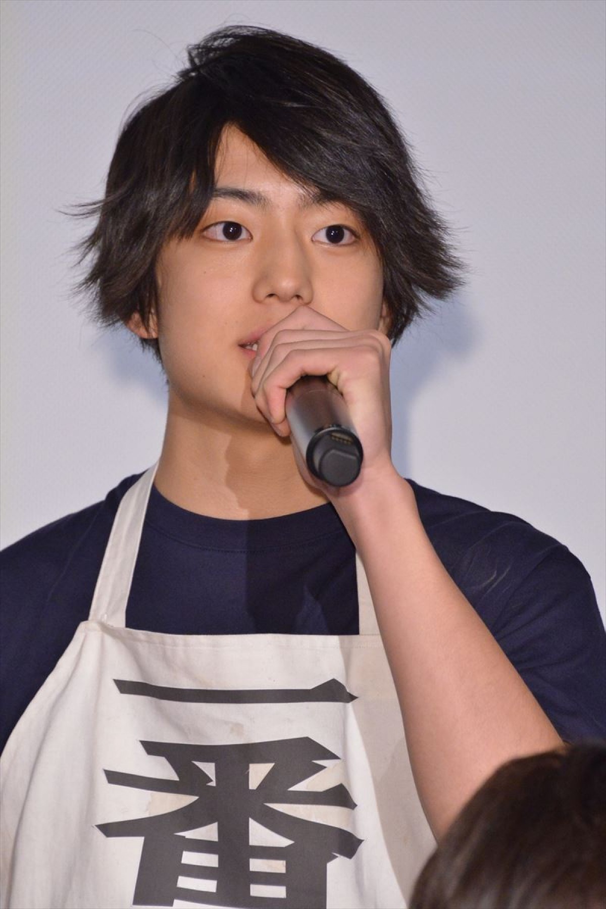白石隼也、共演陣に全くモテず…　バレンタインチョコもらえずイジける