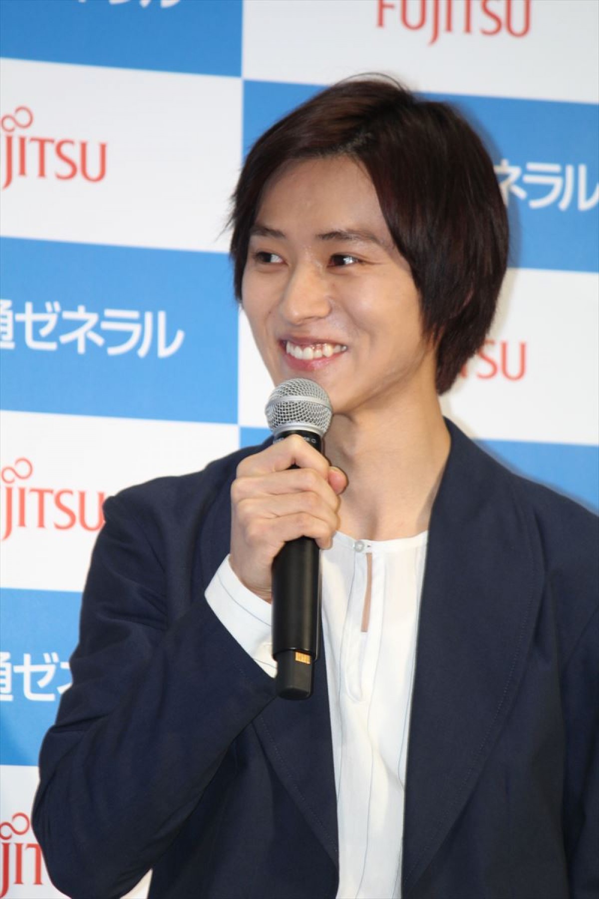 山崎賢人「快適な空間を作りたい」“エアコン”のような人物を目標に!?