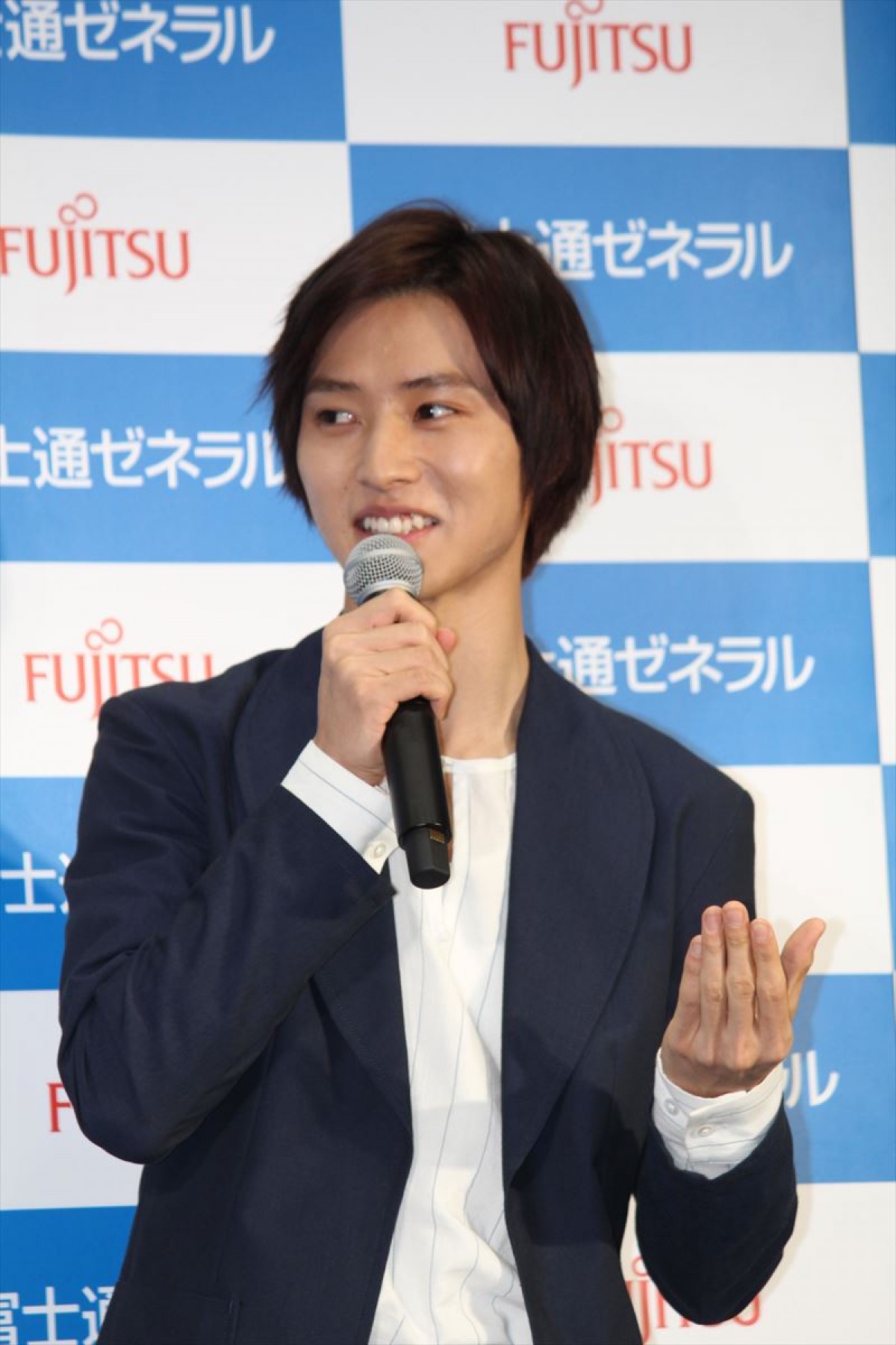 山崎賢人「快適な空間を作りたい」“エアコン”のような人物を目標に!?
