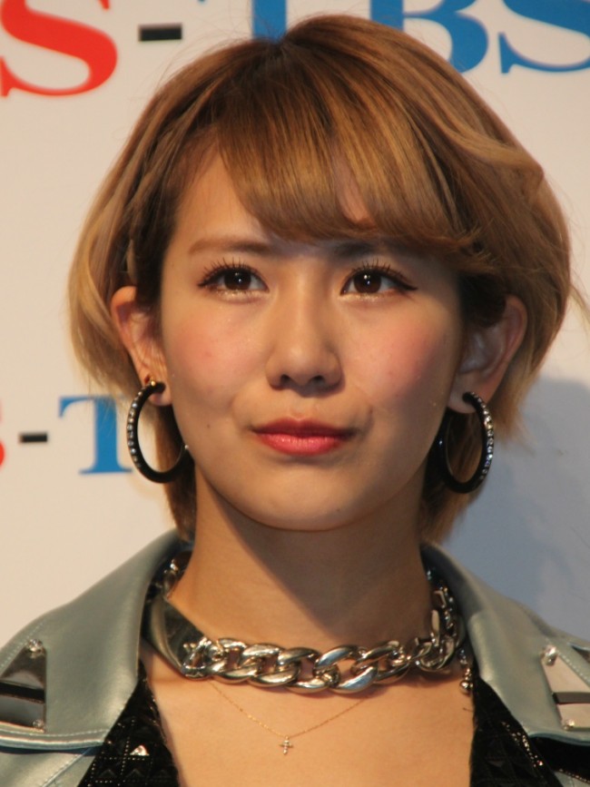 ℃‐ute・岡井千聖、藤田ニコルに嫉妬「おバカで若くて、キャラも被ってる」