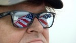 マイケル・ムーア監督、今度は米政権と共謀？最新作『世界侵略のススメ』公開