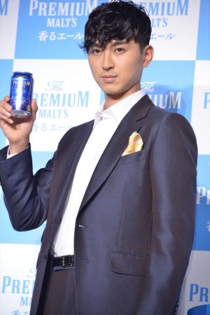 「ザ・プレミアム・モルツ＜香るエール＞」発売イベントに登壇した松田翔太